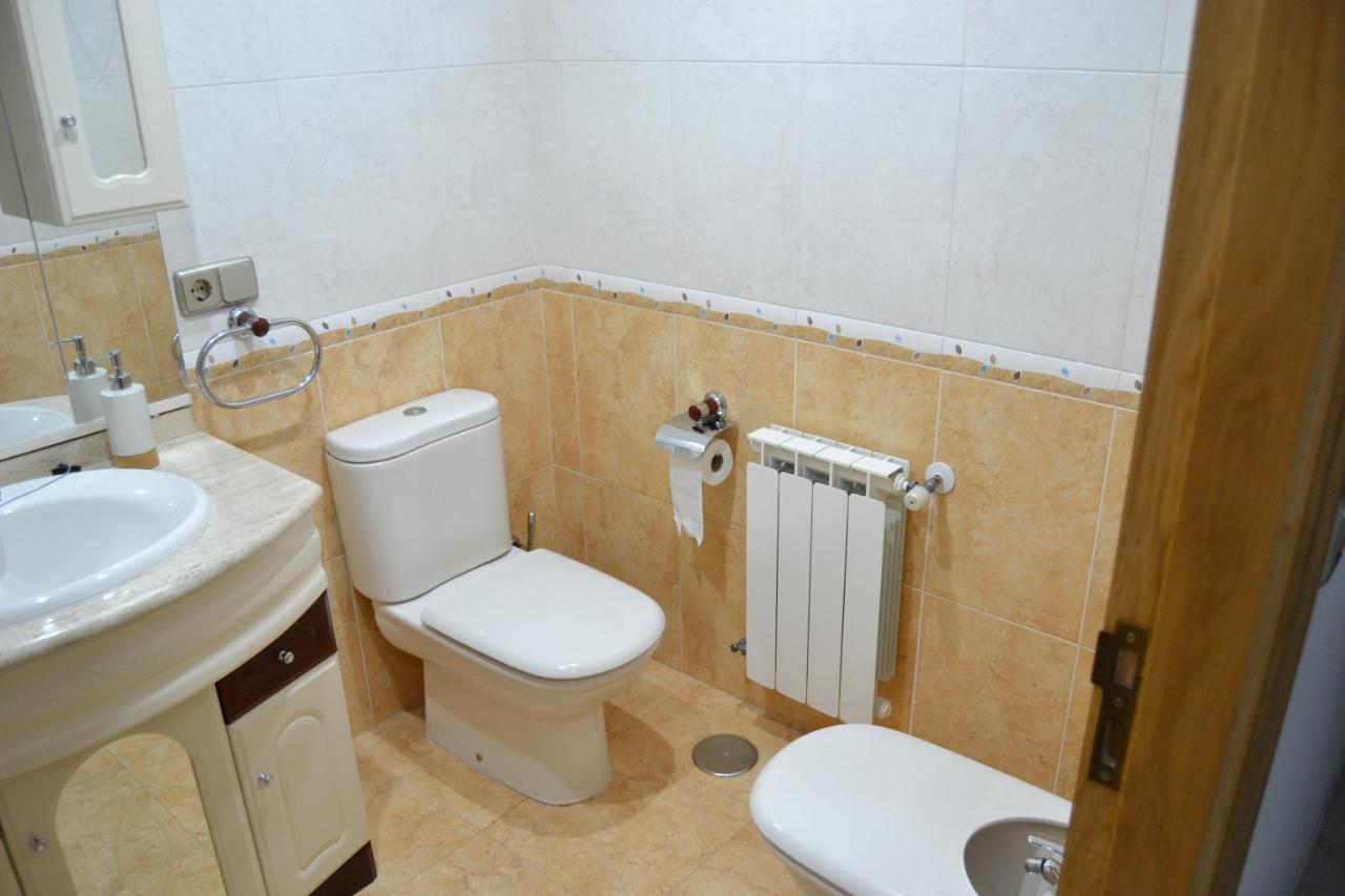 Inmoinsuas Avd De Becerrea 16 Apartment Sarria Exterior photo