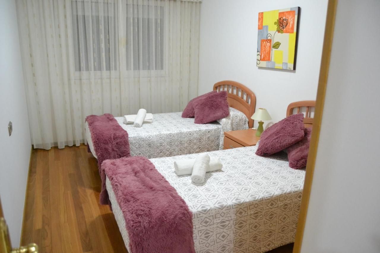 Inmoinsuas Avd De Becerrea 16 Apartment Sarria Exterior photo